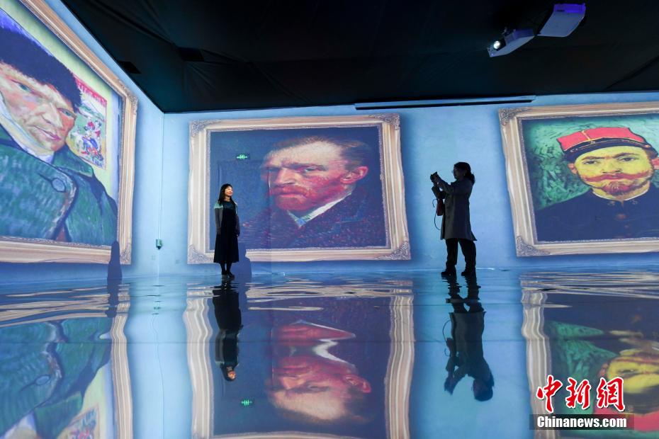 名畫に「いのち」を吹き込む！　湖南省長(zhǎng)沙で沒入型「ゴッホ」展が開幕