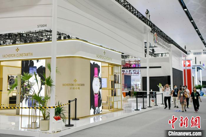 第1回國(guó)際消費(fèi)財(cái)博覧會(huì)、展示作業(yè)完了