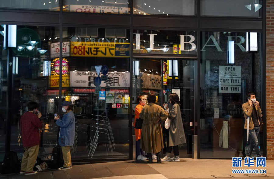 日本が緊急事態(tài)宣言を31日まで延長(zhǎng)　範(fàn)囲も拡大