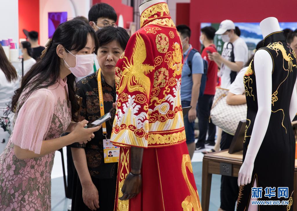 國(guó)産品も最新トレンドに！　中國(guó)國(guó)際消費(fèi)財(cái)博覧會(huì)