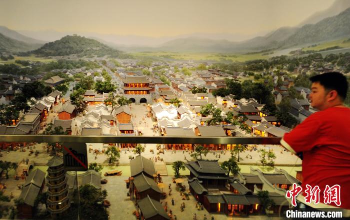 伝統(tǒng)的な家屋を心ゆくまで楽しめる展示館　福建省