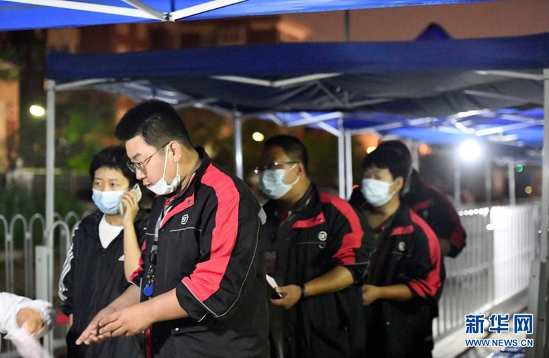 宅配員向けの新型コロナワクチン夜間特別接種を?qū)g施　天津