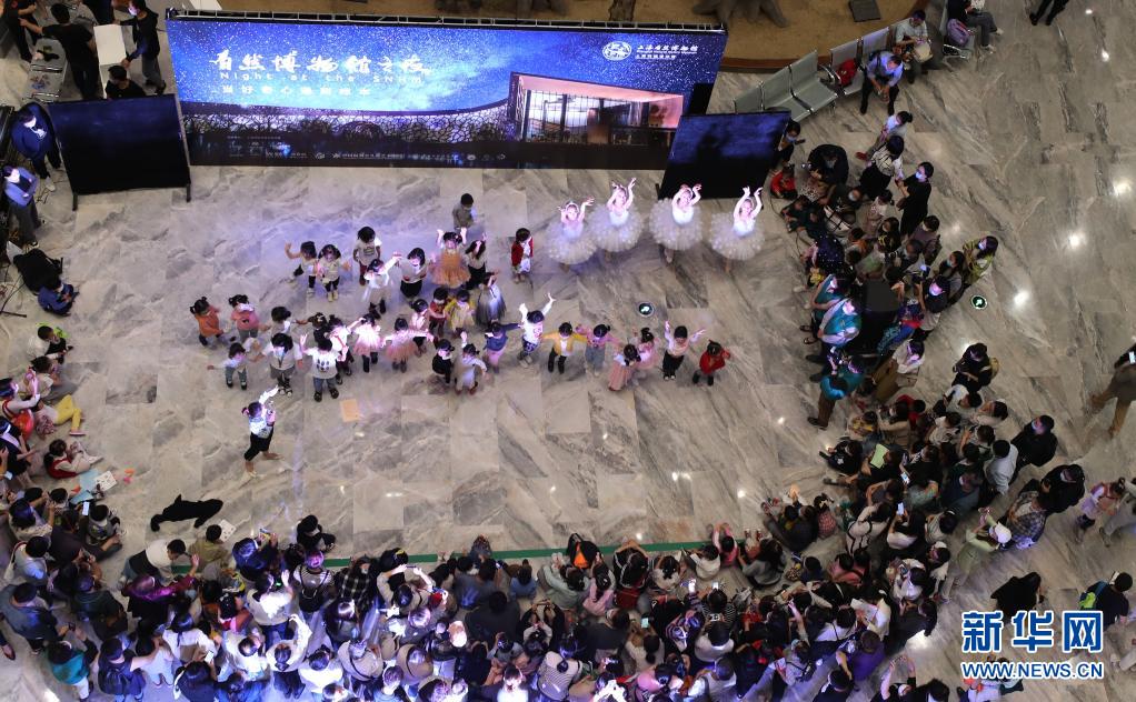 2021年上海自然博物館ナイトミュージアムイベントがスタート