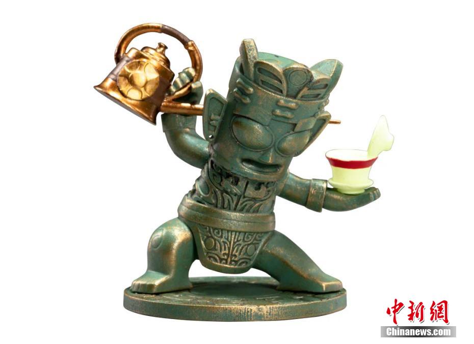 三星堆博物館がブラインドボックス新商品販売　文化財(cái)と伝統(tǒng)演劇などがコラボ