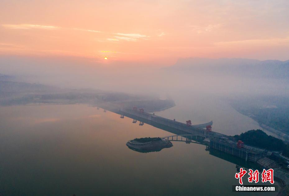 三峽ダム、洪水調節(jié)容量の約9割を放水済み