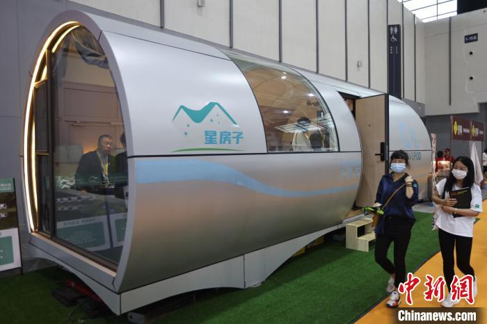 中國人の休日の過ごし方、10年の変遷で市場に新たなチャンス