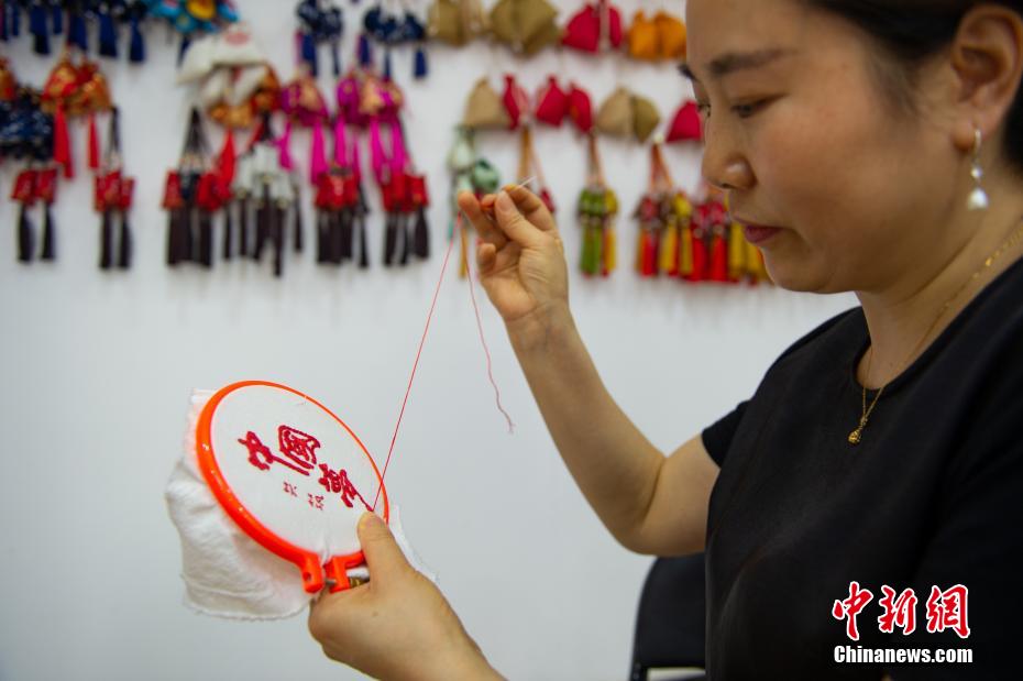 屈原の故郷が打ち出す「文化と蕓術(shù)の香り漂う端午節(jié)」　湖北省