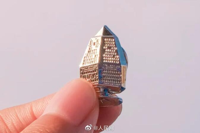 南京航空航天大學の合格通知書はピンバッジブラインドボックス！　江蘇省