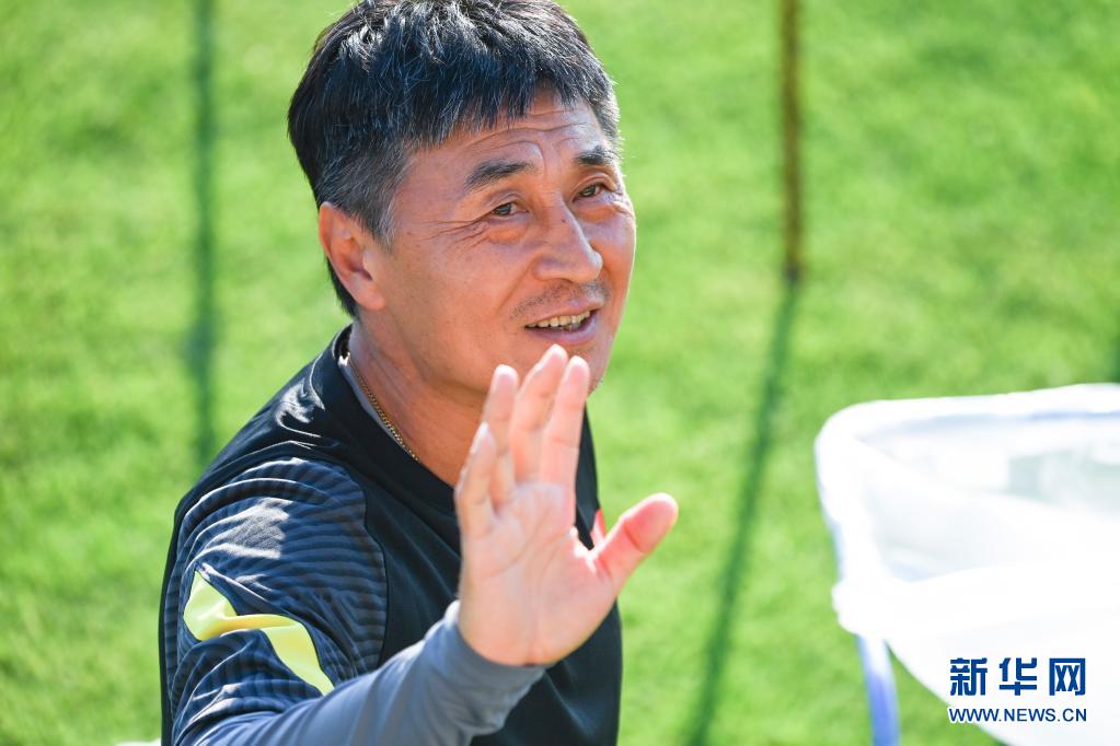 中國女子サッカー代表が練習(xí)開始　日本宮城県