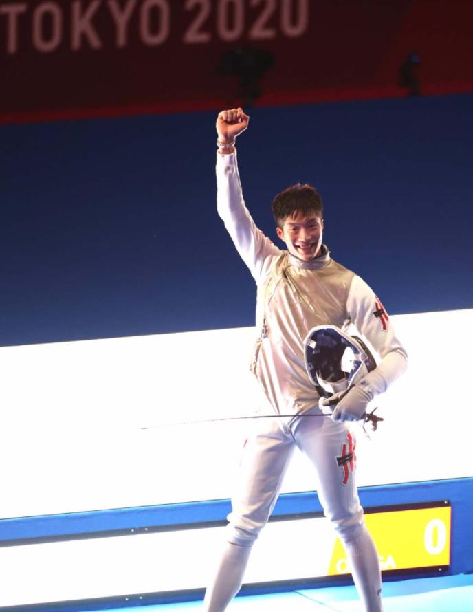 東京五輪フェンシング男子フルーレ個(gè)人で香港地區(qū)の張家朗選手が優(yōu)勝