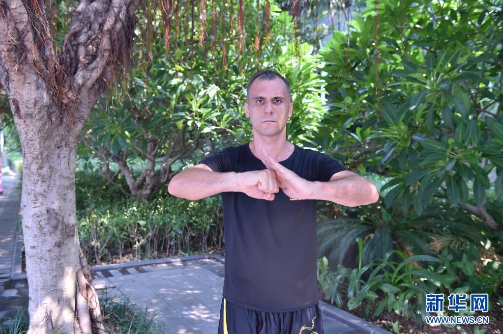 ブルース?リーに憧れブラジルから中國にやって來たモラスさん