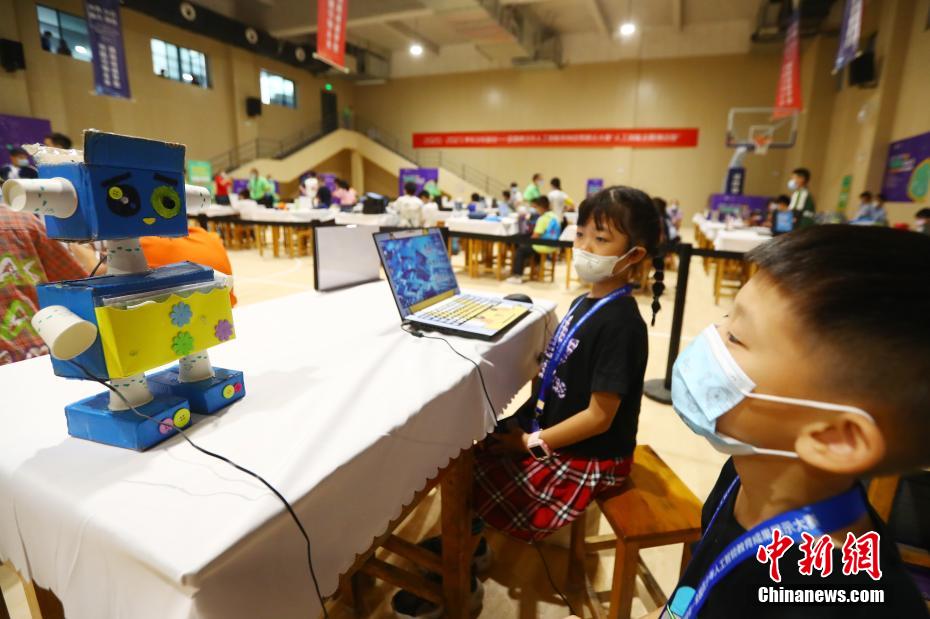 中國全土の青少年がAI技術(shù)競うコンテスト開催　江西省