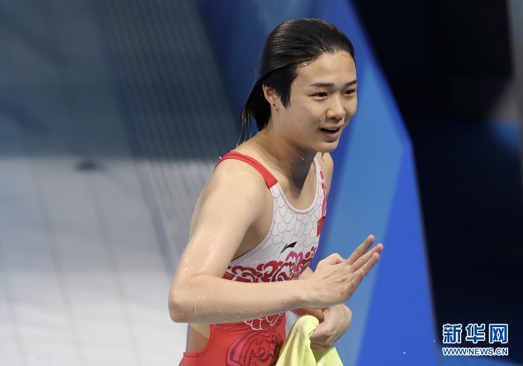 東京五輪女子3m飛板飛込 施廷懋選手が五輪2連覇、王涵選手は銀