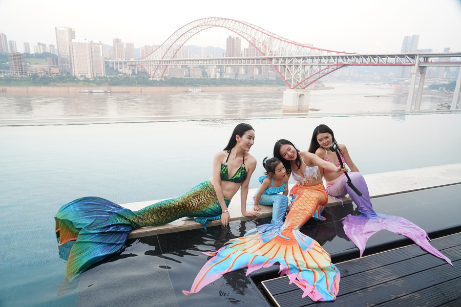 人気のマーメイドスイムを見に行ってみた！　重慶