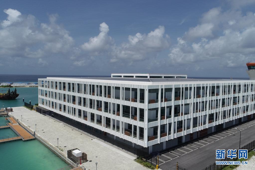 中國企業(yè)が建設(shè)したモルジブの國際空港水上ターミナルビルが開業(yè)