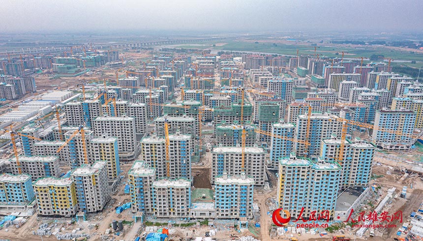 上空から撮影した雄安新區(qū)雄東エリア（撮影?李兆民）。