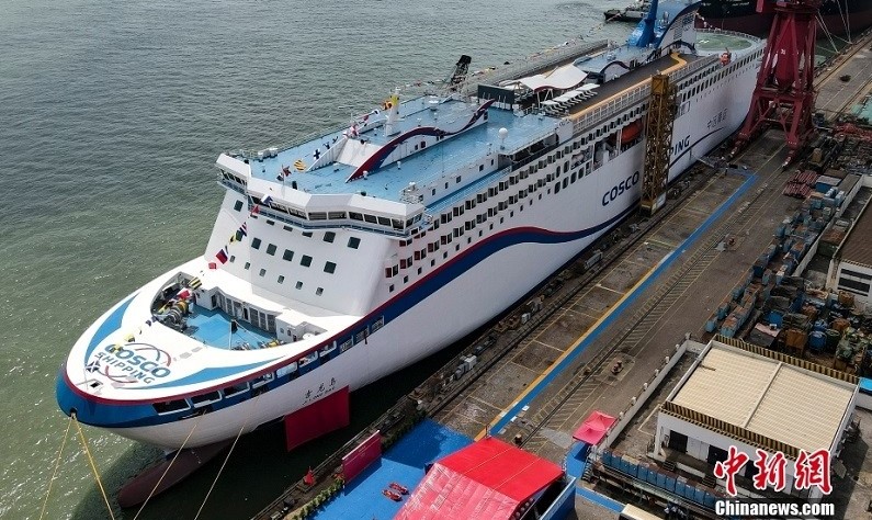 中國で最も豪華な貨客船「吉竜島號」が命名?引き渡しへ