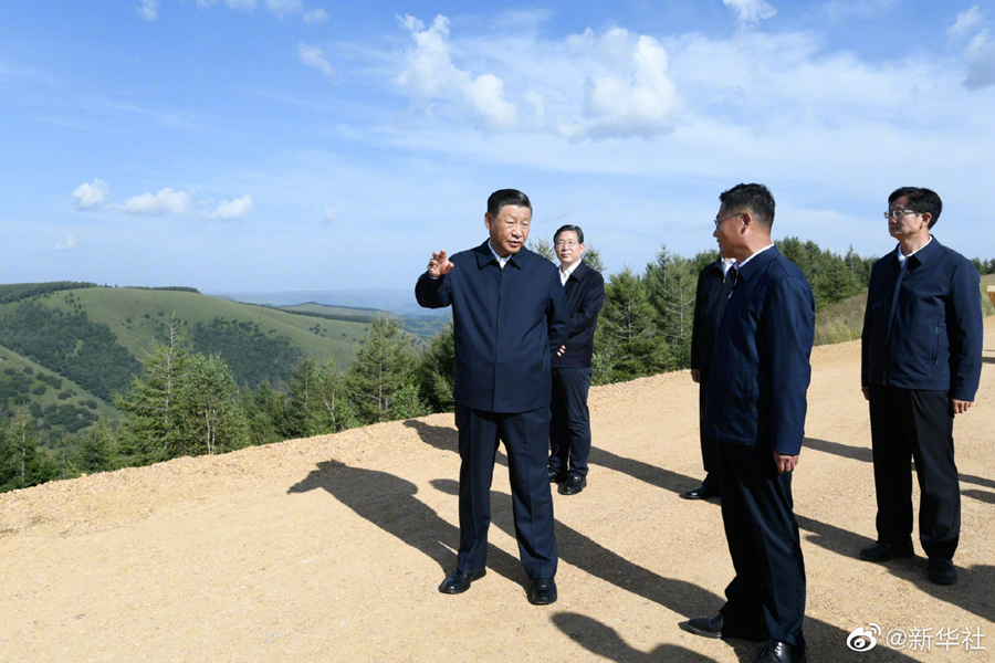 習(xí)近平総書記が河北省塞罕壩機械林場を視察