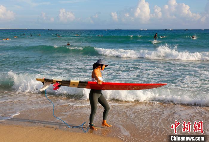 中國各地で省を跨いだ観光復活へ　海南省三亜市の人気も徐々に復活