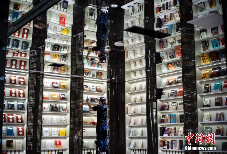 「鐘書閣」新店舗が北京市望京にオープン