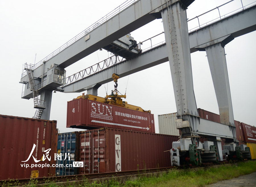 江西省九江から初の「中歐班列」が出発