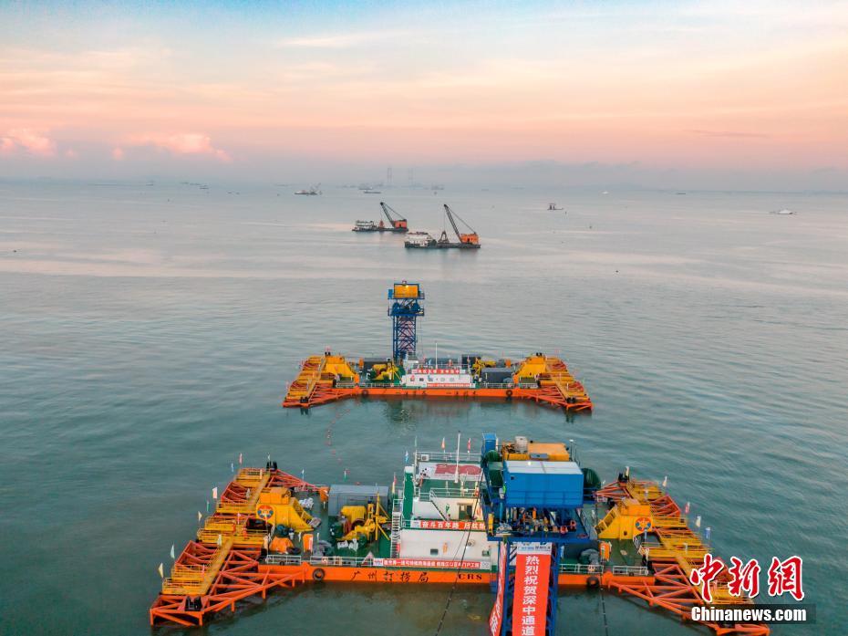 畫像は建設現(xiàn)場。（ドローンで撮影）広東省交通集団が提供 