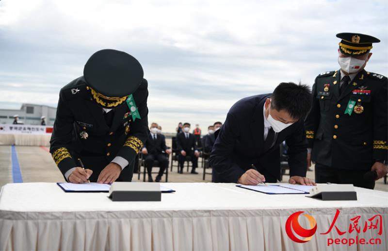 中國(guó)と韓國(guó)が第8陣となる在韓中國(guó)人民志願(yuàn)軍烈士の遺骨引き渡し