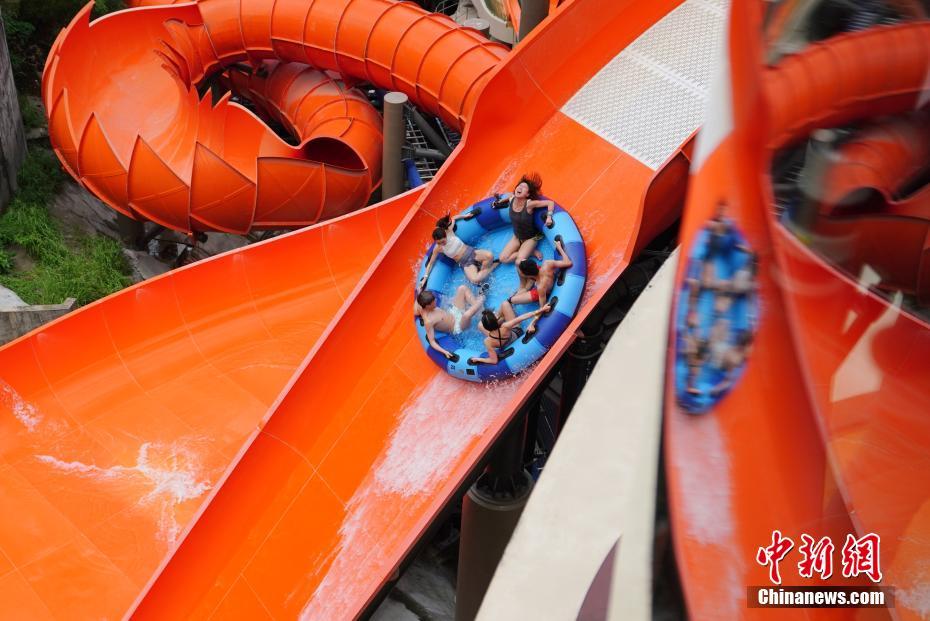 香港海洋公園水上楽園が中秋節(jié)にオープン！七大アトラクションを初公開