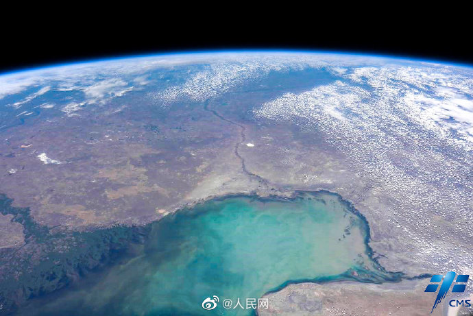 中國人宇宙飛行士から再び「雄大で美しい地球」の畫像屆く！