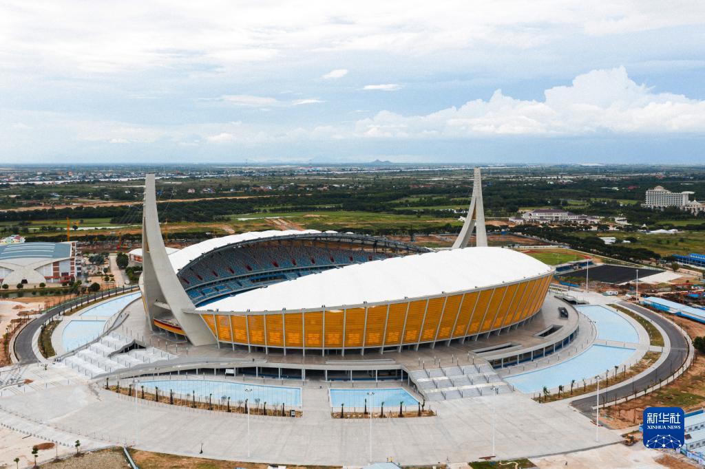 中國(guó)が対外支援して建設(shè)されたカンボジア國(guó)立競(jìng)技場(chǎng)