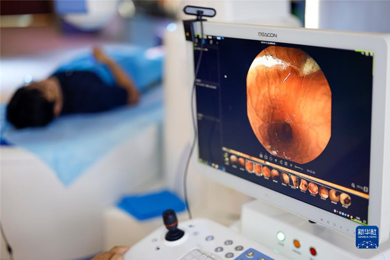 中國(guó)國(guó)産の新型全自動(dòng)カプセルロボットが発売