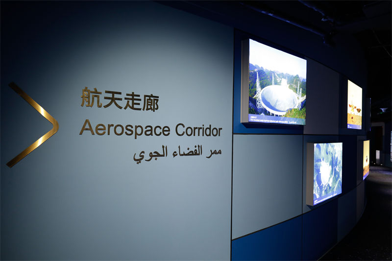 開催直前！2020年ドバイ萬博?中國(guó)館を?qū)懻妞且姢皮撙瑜Γ。?）