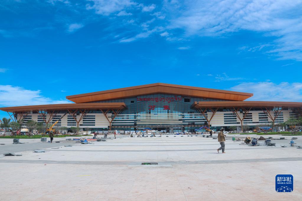 中國(guó)ラオス鉄道のビエンチャン駅の全貌明らかに