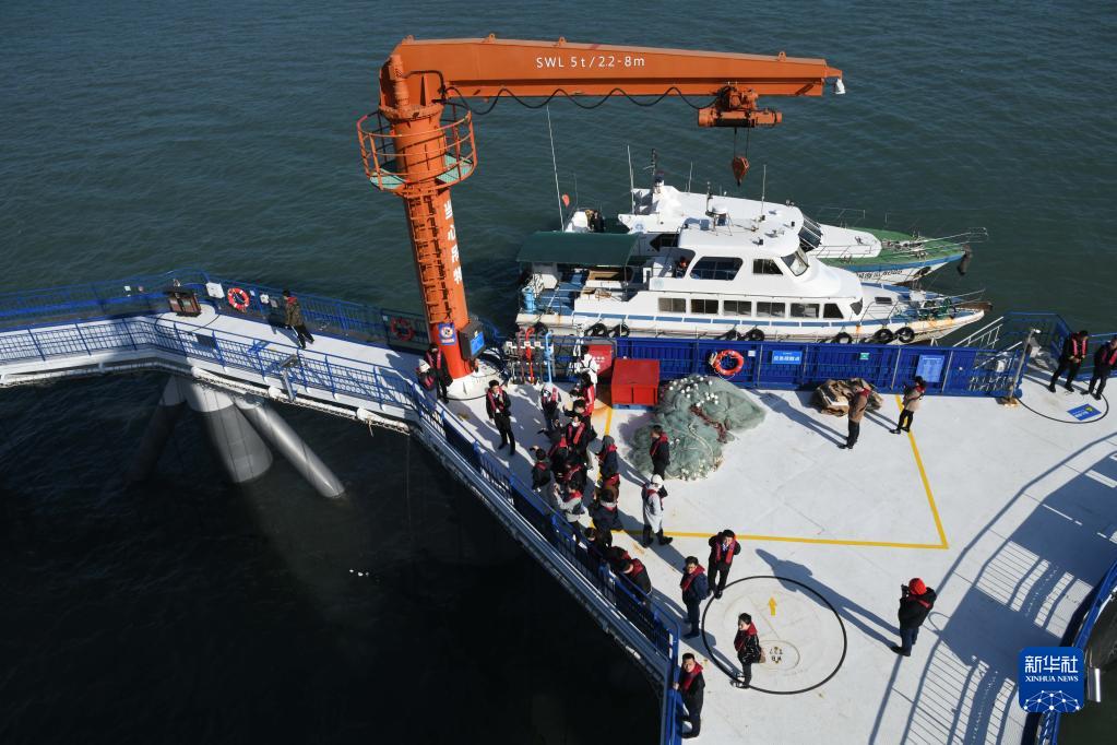 海洋牧場(chǎng)複合施設(shè)「耕海1號(hào)」を訪ねて