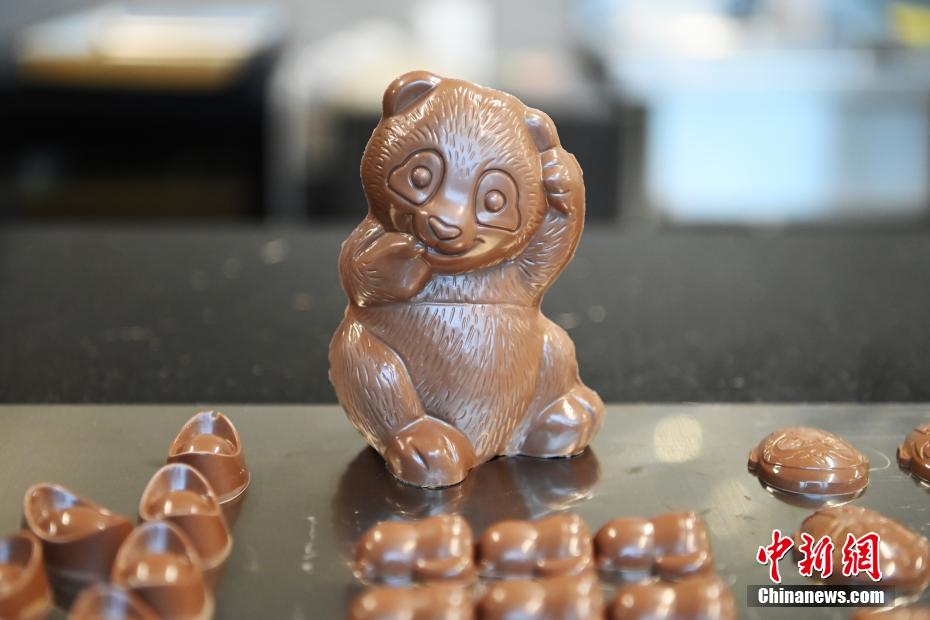 パンダチョコにマージャンチョコ！四川テイスト満載なチョコが人気に　四川省