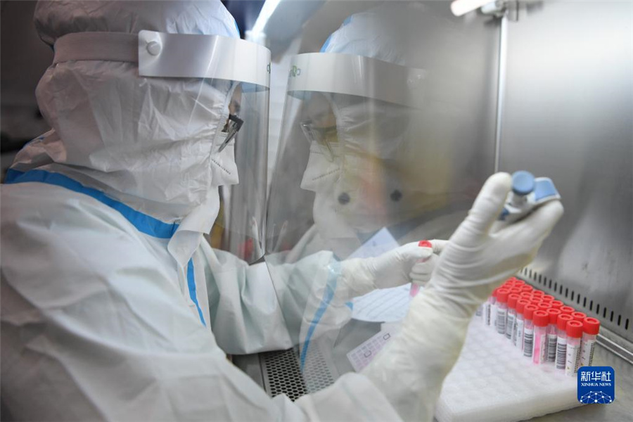 「ウイルスハンター」のエアドーム型実験室「猟鷹號」を訪ねて