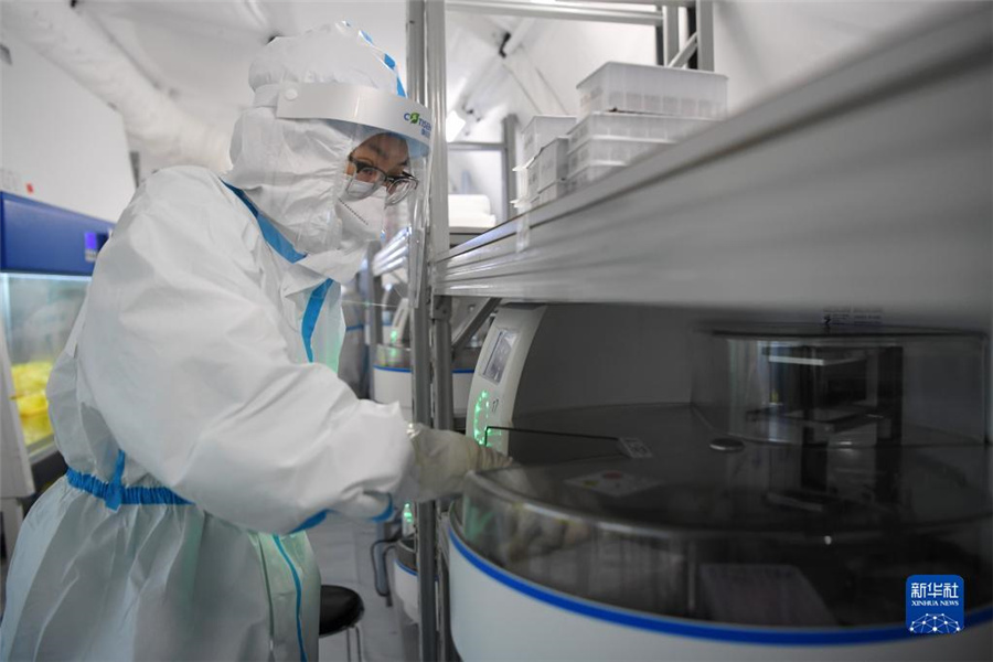 「ウイルスハンター」のエアドーム型実験室「猟鷹號」を訪ねて