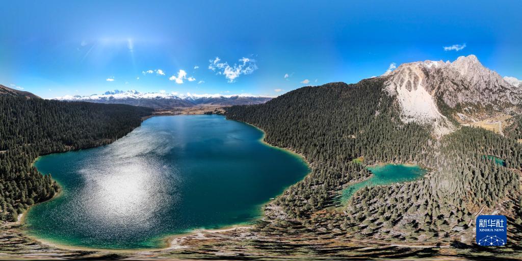 四川?巴塘県の生態(tài)環(huán)境保護(hù)「豊かな自然には金銀同様の価値」へ