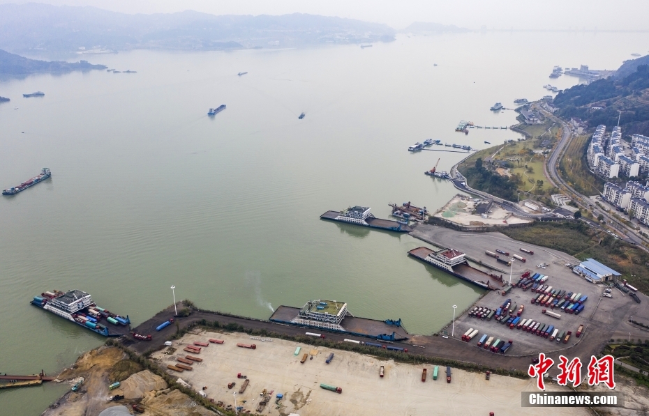 三峽ダムが全體竣工?検収後初となる貯水任務(wù)を完了