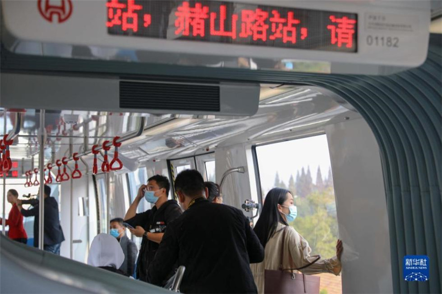 自動運転跨座式モノレール、安徽省で運営開始