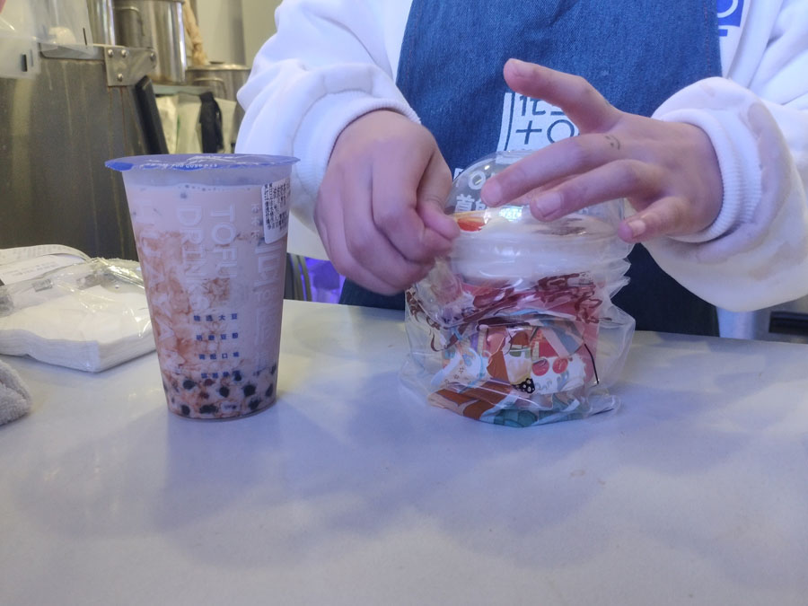 甘い？それとも辛い？重慶に登場した「火鍋ミルクティー」