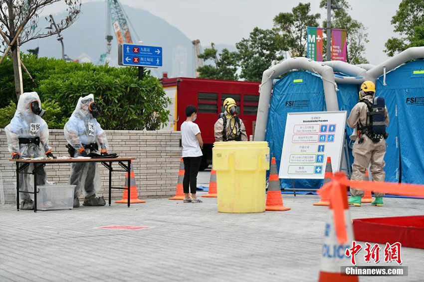 香港の高速鉄道駅で部門の垣根超えた反テロ責(zé)任チームが訓(xùn)練