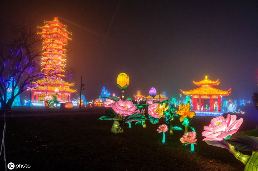 中國(guó)の鮮やかで伝統(tǒng)的なランタンがフランスに登場(chǎng)