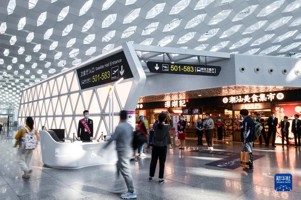 深セン空港サテライトホールが運(yùn)用開(kāi)始　広東省