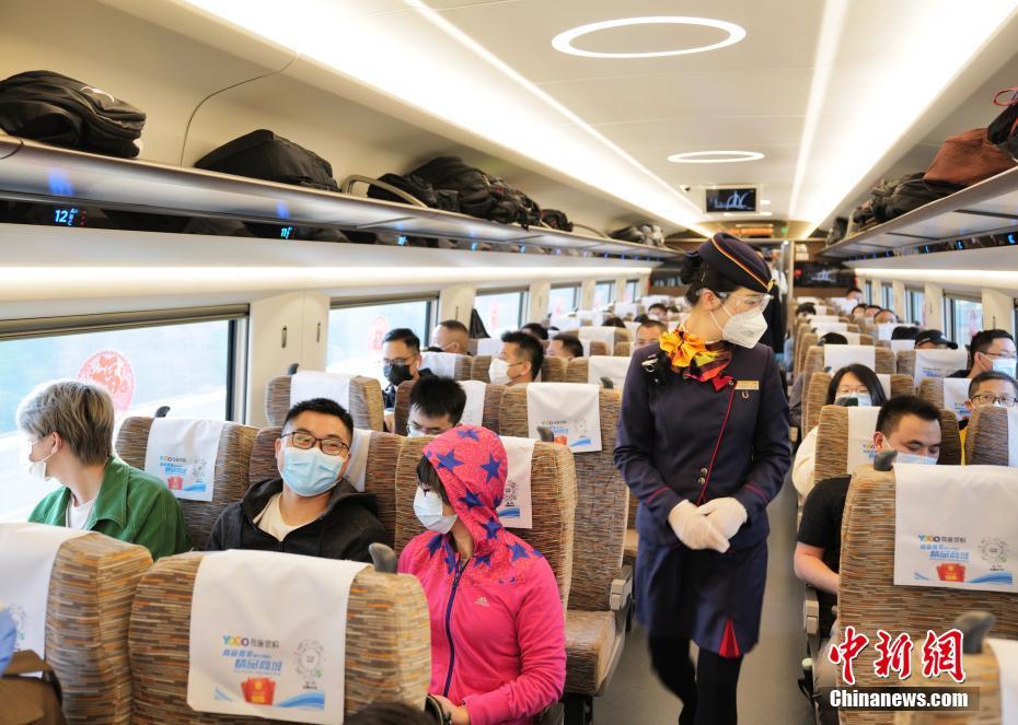 江西省贛州と広東省深センを1時間49分で結(jié)ぶ贛深高速鉄道が開通