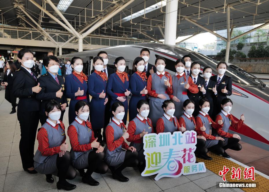 江西省贛州と広東省深センを1時(shí)間49分で結(jié)ぶ贛深高速鉄道が開(kāi)通