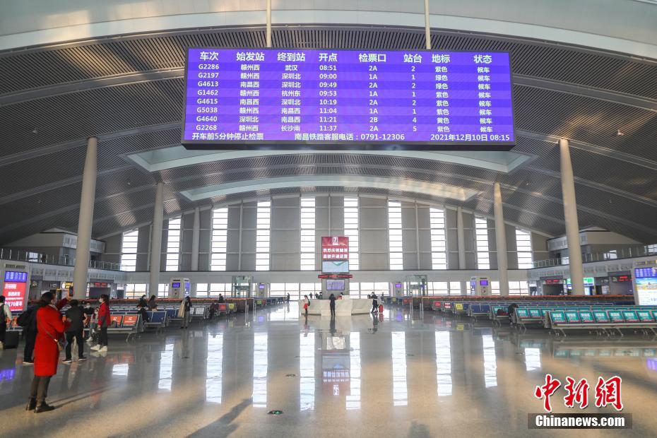 江西省贛州と広東省深センを1時(shí)間49分で結(jié)ぶ贛深高速鉄道が開(kāi)通