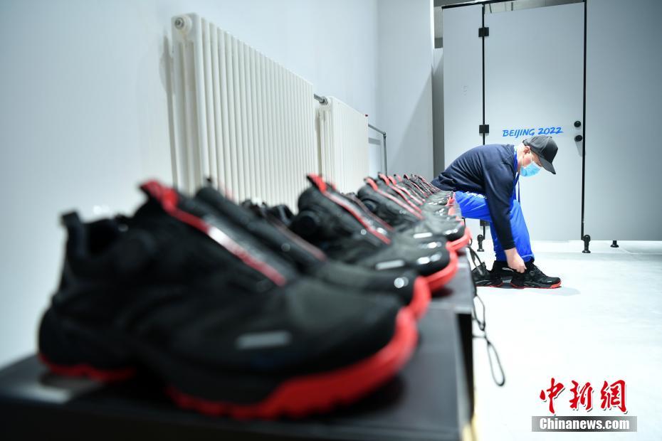 張家口のユニフォーム?登録サブセンターが始動