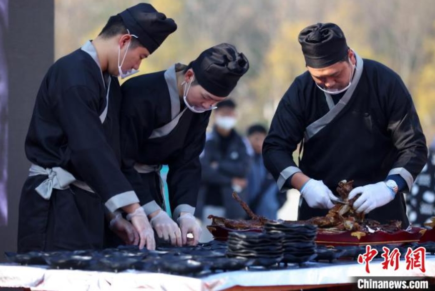 大學(xué)生による職業(yè)能力向上を目指した文化祭　江蘇省