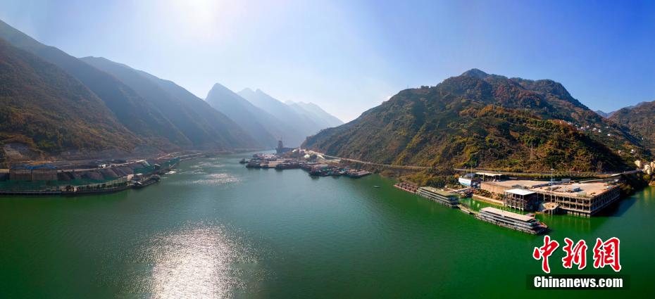 三峽ダム貯水後、ダムエリア支流の水上運(yùn)輸が急速に発展